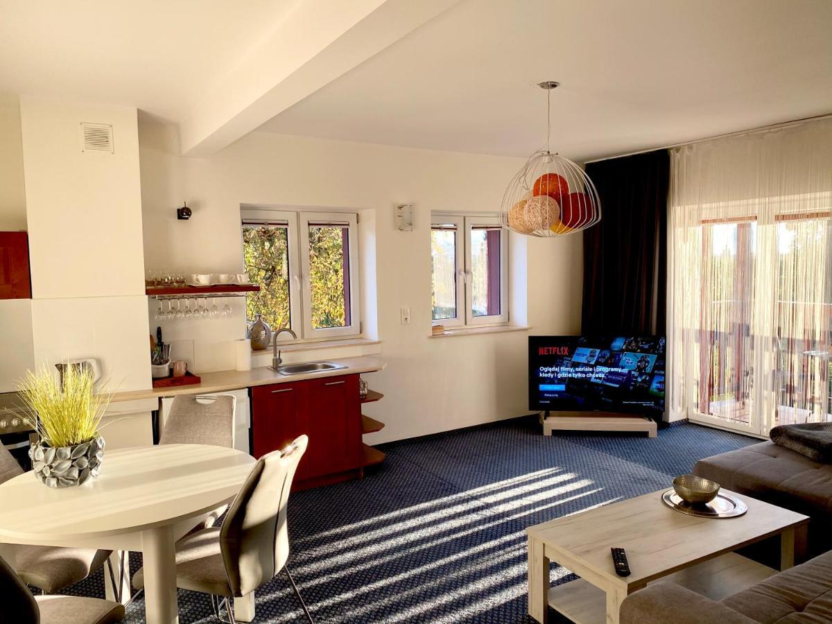 Las Slupski Premium: Spacious Business Apartment with Entertainment Exterior photo
