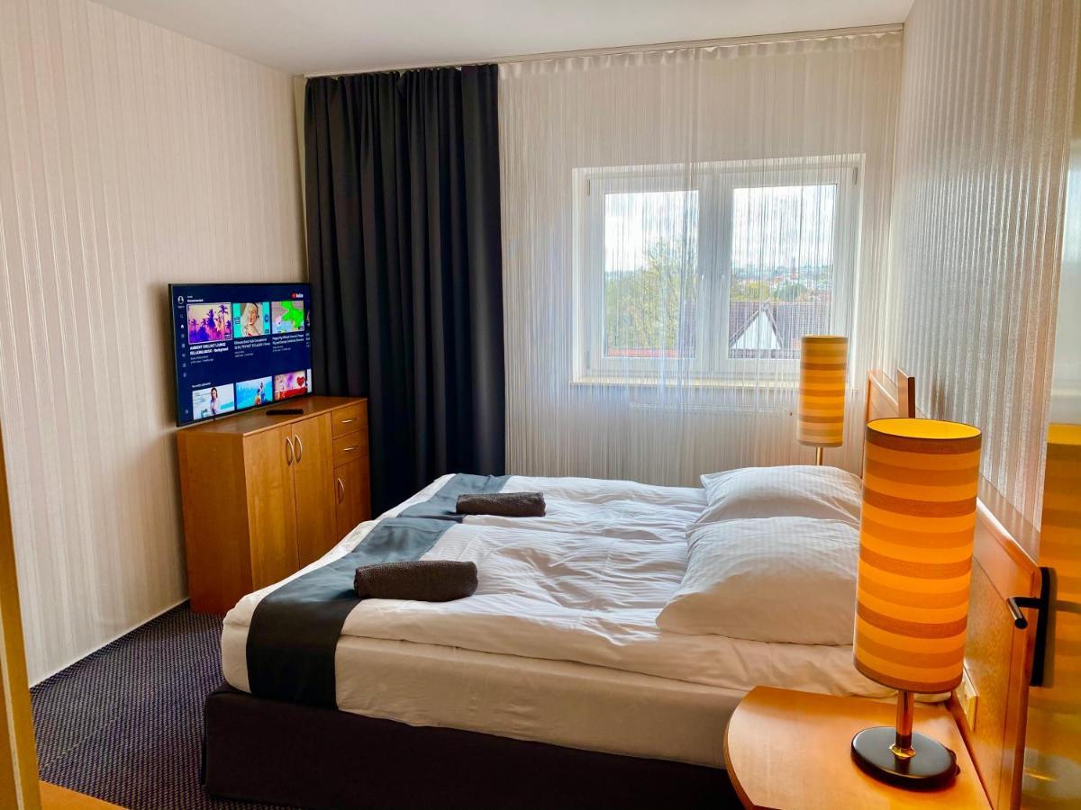 Las Slupski Premium: Spacious Business Apartment with Entertainment Exterior photo